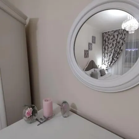 Relax Downtown * 康斯坦察